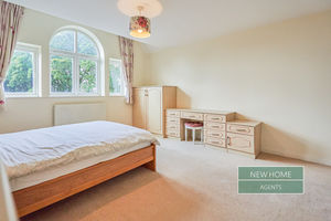 Photo 22- click for photo gallery
